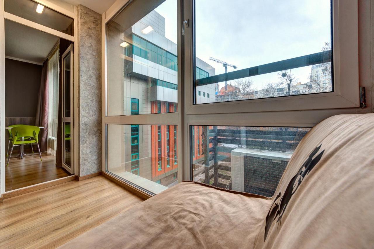Apartments Near Ukraina Shopping Mall Kyiv Exterior photo